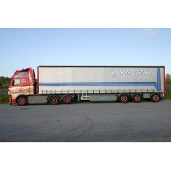 VOLVO FH 16 AVEC REMORQUE  TAUTLINER