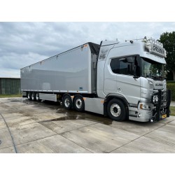 SCANIA R HIGHLINE AVEC REMORQUE CEREALIERE