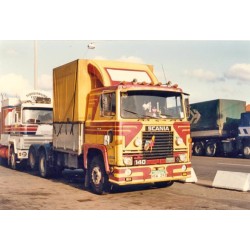 SCANIA 140 AVEC REMORQUE BACHEE