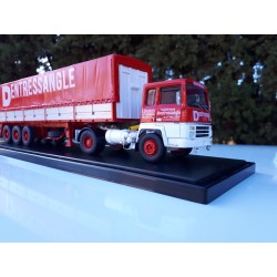 BERLIET TR 280 AVEC REMORQUE BACHEE 3 ESSIEUX