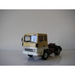 BERLIET TR 280 TRACTEUR SOLO