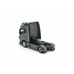 SET DE 2 VOLVO FH04 GL XL 4X2