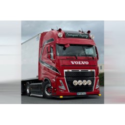 VOLVO FH5 GLOBETROTTER XL 4X2